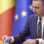 bogdan ivan s a filmat in timp ce a transferat 20 din salariu la stat cred ca acest lucru nu rezolva problemele statului roman 687113cab12c0