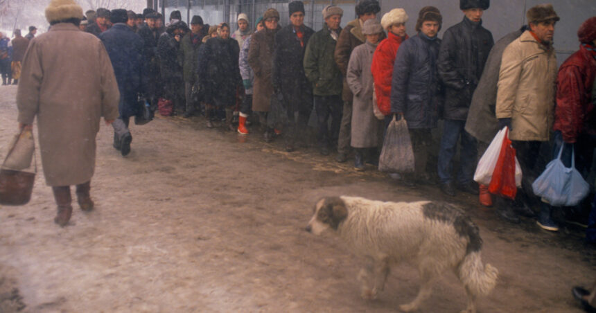 bucurestiul anului 1989 filmat cu camera ascunsa filmari inedite care nu au mai fost prezentate pana acum in tara 6888a42e895b0