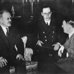 capcanele pe care hitler si stalin si le au intins reciproc 687b61939e9be