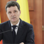cata incredere mai au romanii in nicusor dan si george simion la aproape doua luni de la alegeri ce politician le ameninta pozitia 6870f7e9aa5ca