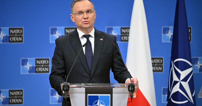 ce le a reprosat andrzej duda ucrainei si aliatilor in ultimul sau interviu ca presedinte al poloniei 686f58cc77073