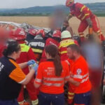 cinci persoane au fost ranite dupa ce un microbuz si un camion s au ciocnit pe dn 2 in judetul suceava 68753d05a3f8f