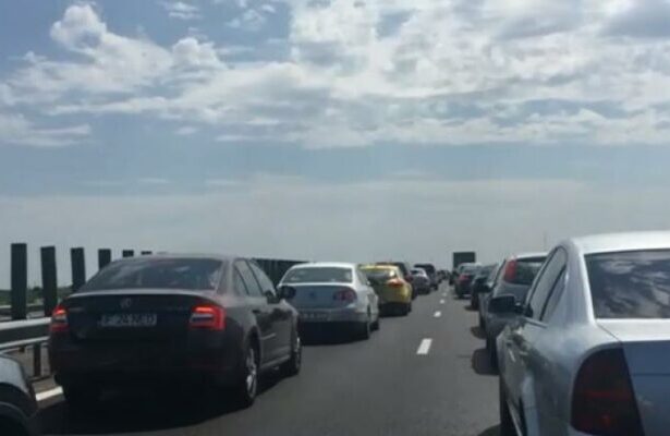 circulatia rutiera pe autostrada soarelui oprita in apropiere de medgidia 6879358d95fde