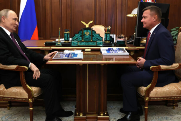 controverse privind moartea lui roman starovoit ministrul rus era deja mort cand vladimir putin a anuntat ca l a demis 686c2c0fa9c14