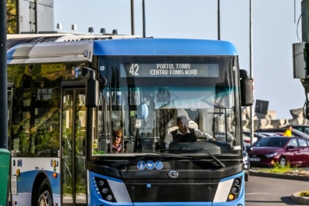 ct bus anunt important sunt vizate autobuzele liniilor 42 si city tour 6880ee9557f62
