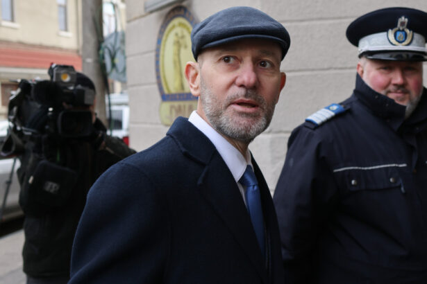 cum au incercat fostii generali sri florian coldea si dumitru dumbrava sa se apere la dna au dat vina unul pe celalalt 6867d525aaec9