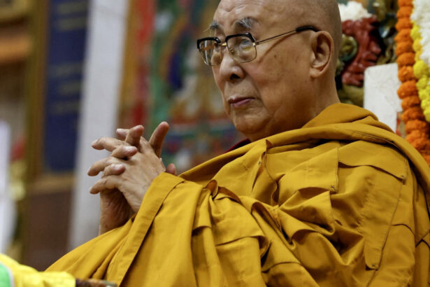 dalai lama implineste astazi 90 de ani cat spera sa traiasca liderul budistilor tibetani asteptat sa vorbeasca despre succesorul sau 686a1651179c1