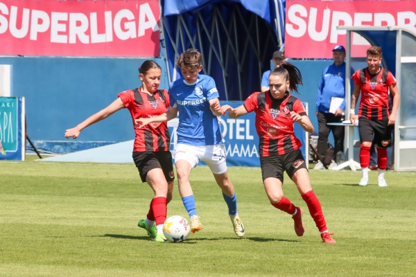 debut de campionat cu derby pentru fetele de la farul constanta 688a71311f37a