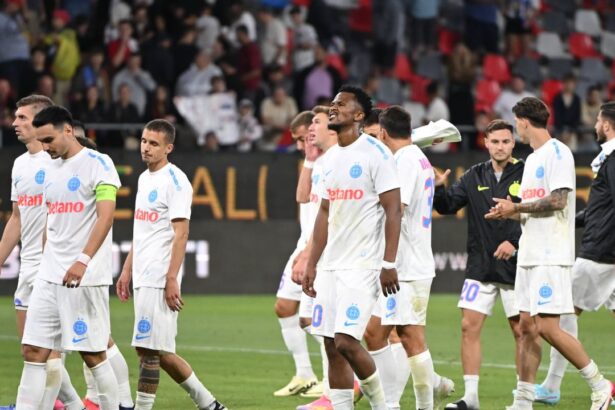 doar una din patru ce sanse le dau expertii lui fcsb cfr craiova si u cluj sa ajunga in play off ul competitiilor europene 687e5a8c34fed
