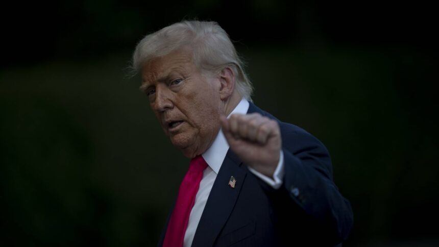 donald trump se implica la doua echipe incepe prin a le schimba numele 687dfbaeda0d7