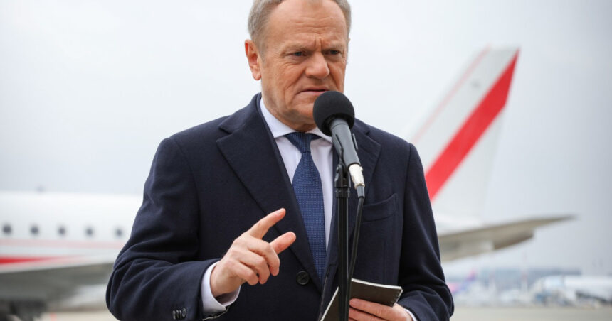 donald tusk infiinteaza un superminister responsabil de finante si economie cea mai importanta initiativa 6880d0cdd9cf7