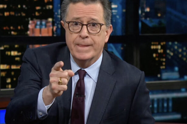 emisiunea late show with stephen colbert critica la adresa lui donald trump va fi anulata cbs spune ca ia o decizie pur financiara 6879e7d972f82