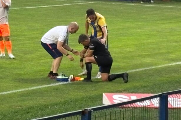 exclusiv accidentare socanta cum a ajuns adrian vornicu sa isi disloce cotul in timpul meciului metaloglobus petrolul 6883d8ce1af95