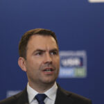 exclusiv catalin drula vrea sa candideze la primaria capitalei cu sprijin de la usr si pnl ce ii raspunde lui ciprian ciucu 688a6e2c4af19