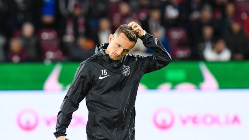 exclusiv ce sanse are u cluj sa l transfere pe marius stefanescu jucatorul dorit insistent de dinamo 6884eb1f9e571