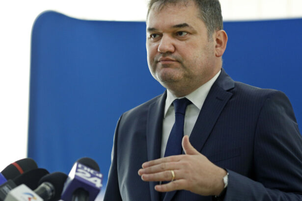 exclusiv cseke attila nu mai sunt bani la ministerul dezvoltarii pentru alte proiecte de investitii prin anghel saligny 6888e1549a14f