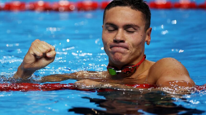 exclusiv david popovici imbracat in aur anuntul clubului dinamo despre suma pe care o va primi 688b829178ce5