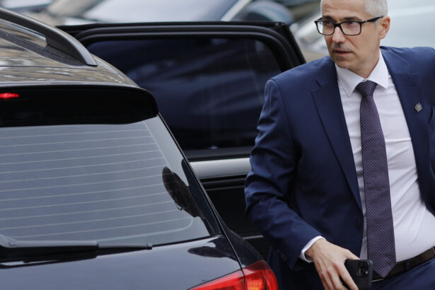 exclusiv radu marinescu afirma ca taierea sporurilor e o masura temporara ce spune ministrul justitiei despre un blocaj al instantelor 6863f9e7041b9