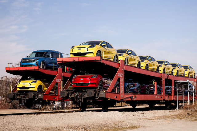 Renault și Ford transmit Guvernului român: Taxele vor mări semnificativ prețurile mașinilor. Ramificații economice profund nefavorabile. 1 exclusiv renault si ford transmit guvernului roman taxele vor mari semnificativ preturilor masinilor ramificatii economice profund nefavorabile 6866bd871aa5e