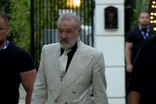 exclusiv suparat pe vreun jucator gigi becali a raspuns fara sa stea pe ganduri nu mai joaca niciodata fotbal 68781085d7d35