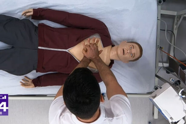 fii salvator cum facem masajul cardiac 686664a483190