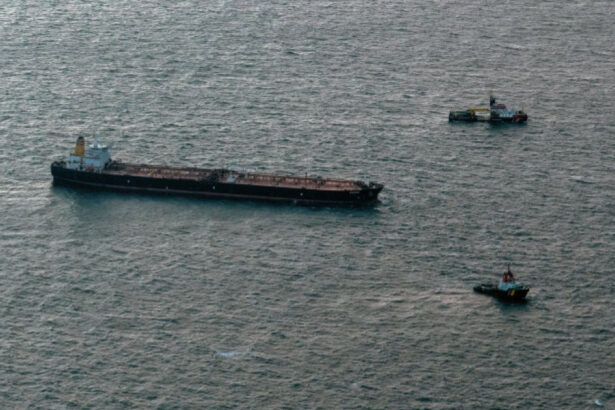 flota fantoma a rusiei vizata de marea britanie 135 de nave si companii petroliere au fost sanctionate 687f314c72489