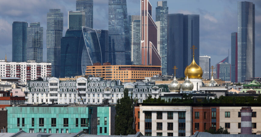 fortareata rusia noul model economic al lui vladimir putin moscova a confiscat active de 50 de miliarde de dolari in trei ani 686ea20596439