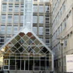 fosta directoare financiara si fostul sef de la achizitii din spitalul judetean brasov trimisi in judecata ce acuzatii le aduce dna 6863b6b90a0ad