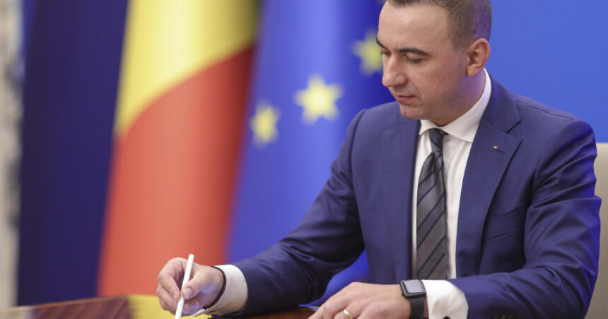 fostul ministru psd al economiei spune ca a anuntat parchetul inca din luna iunie despre cladirea ministerului folosita gratis 18 ani 688284fa0b9e3