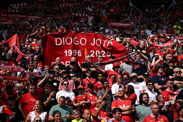 foto si video emotie pura ce s a intamplat la primul meci al lui liverpool dupa decesul lui diogo jota 6873c78590cc9