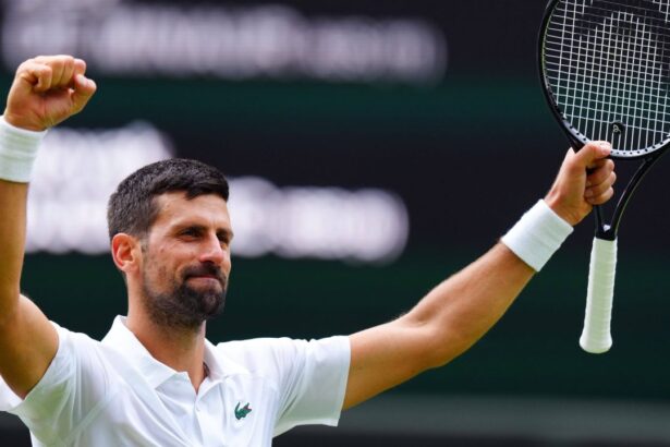 galerie foto am rupt blestemul ce a spus djokovic despre federer care a venit sa il vada jucand la wimbledon 686bf39c81225