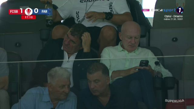 galerie foto camerele au fost pe el cum a fost surprins gica hagi la 1 0 pentru fcsb in meciul cu farul 68852a55c3a93