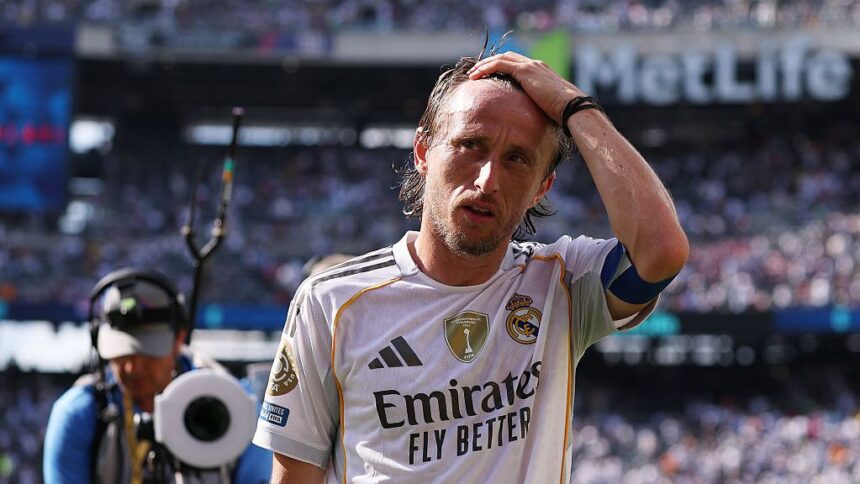 galerie foto luka modric a jucat ultimul meci pentru real madrid nu merita acest final 686f57fa48646