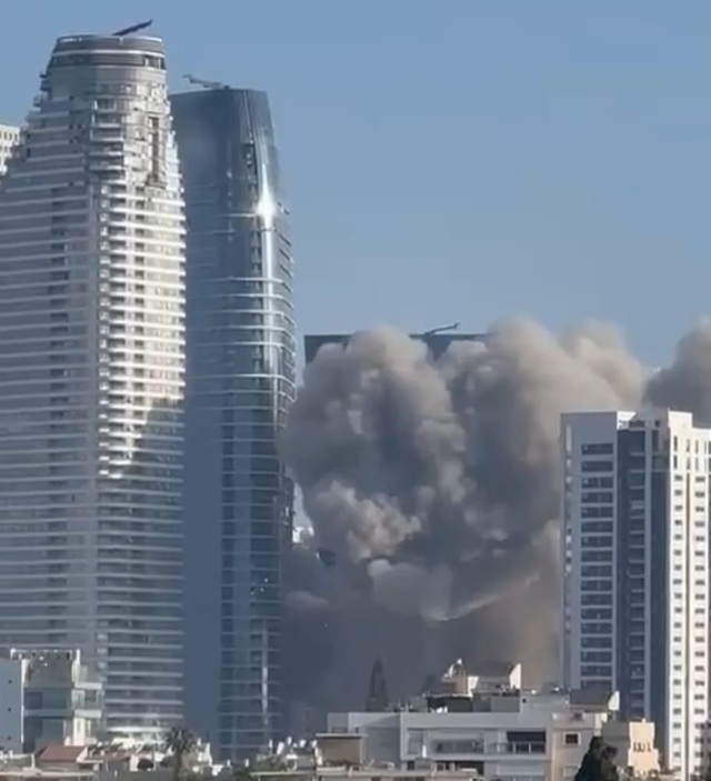 grafic de ca si cand bombele nu ar fi cazut bursa din israel atinge noi maxime istorice 68636ad38bd69