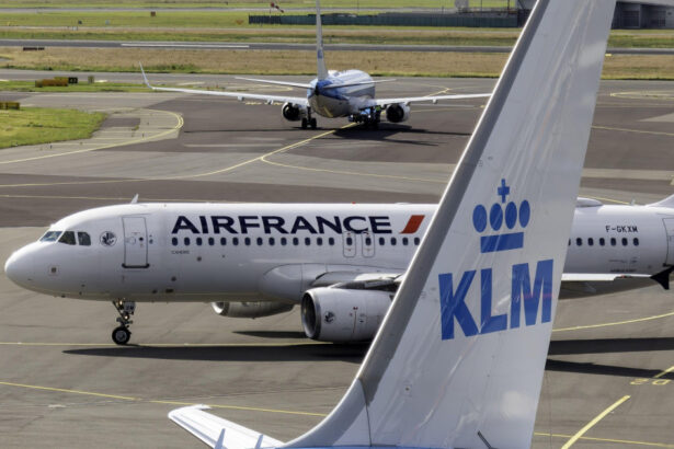 grupul air france klm devine actionar majoritar al companiei scandinave sas care sunt implicatiile pentru industria aviatica 686a838dd6c77