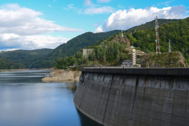 hidroelectrica incepe golirea lacului vidraru pentru prima data dupa anul 1974 688b74af09c80