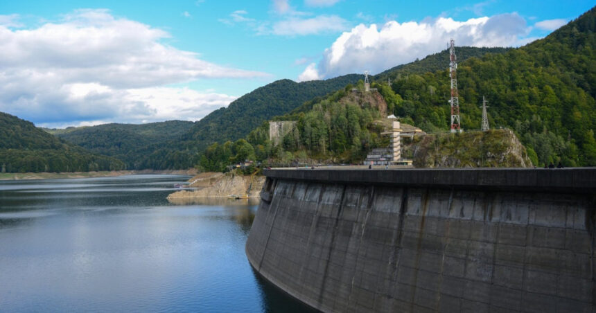 hidroelectrica incepe golirea lacului vidraru pentru prima data dupa anul 1974 688b74af09c80