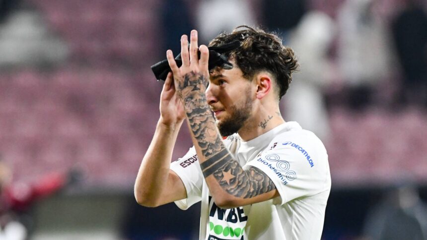 ianis stoica impins de colegi spre transferul carierei sa plece sa intre bani la echipa 68735704adaee