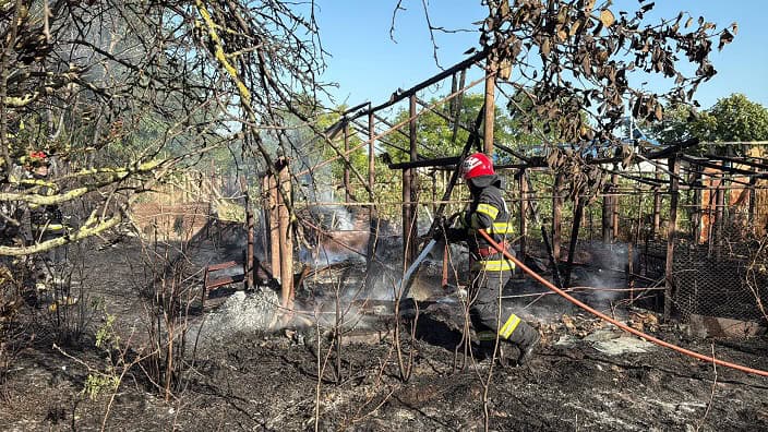 incendiu violent in localitatea bestepe judetul tulcea un barbat a ajuns la spital 6886729a7babc