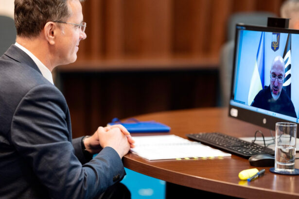 ionut mosteanu a discutat cu noul ministru ucrainean al apararii ce i a transmis lui denis smihal si cand merge la kiev 687f97ec2e4b7