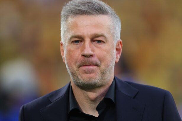 iordanescu ce emotii debutul sau oficial la legia sufocant in fata unei echipe cu doi romani 68702e6f16cdc