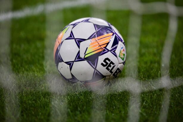 ireal un fotbalist maghiar a mers in probe la o echipa dar a jucat pentru adversari a gresit vestiarul 6879149292ccf