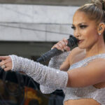 jennifer lopez a ajuns la bucuresti artista va sustine un concert in aceasta seara in piata constitutiei 6885d0a19f1d5