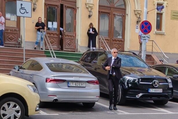 judecatorii constanteni continua sa se abtina in dosarul in care dan diaconescu reclama scurgeri de informatii din procesul in care este acuzat de act sexual cu minor 688a904d1e202