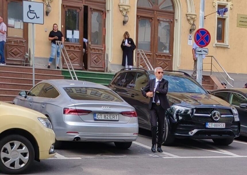 judecatorii constanteni continua sa se abtina in dosarul in care dan diaconescu reclama scurgeri de informatii din procesul in care este acuzat de act sexual cu minor 688a904d1e202