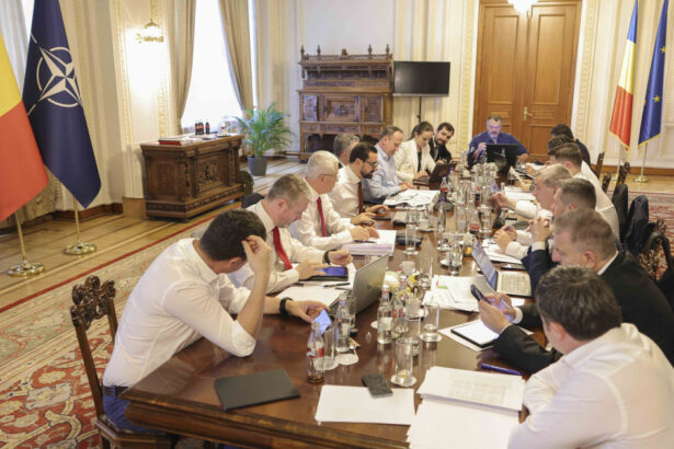 liderii coalitiei se reunesc astazi pentru a discuta despre programul anghel saligny pachetul 2 de masuri fiscale pe agenda 6889bd3c2ee62