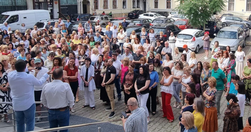 live text a 3 a zi de proteste ale bugetarilor angajatii anaf ameninta cu greva guvernul pregateste noi masuri intr o ordonanta trenulet 68652ef7a7598