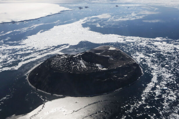 lupta pentru control in arctica se intensifica ce interese au in zona cele mai puternice natiuni ale lumii mai riscant ca niciodata 687261bb783a0