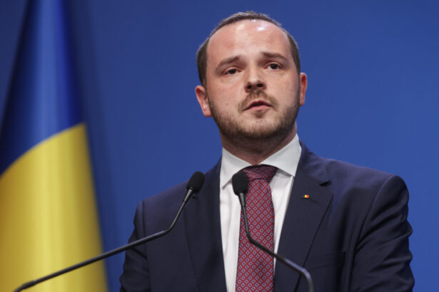 ministrul sanatatii incepe verificarile in spitale de saptamana viitoare din pacate unele arata cat dispret exista fata de oameni 6883e7ae127f8