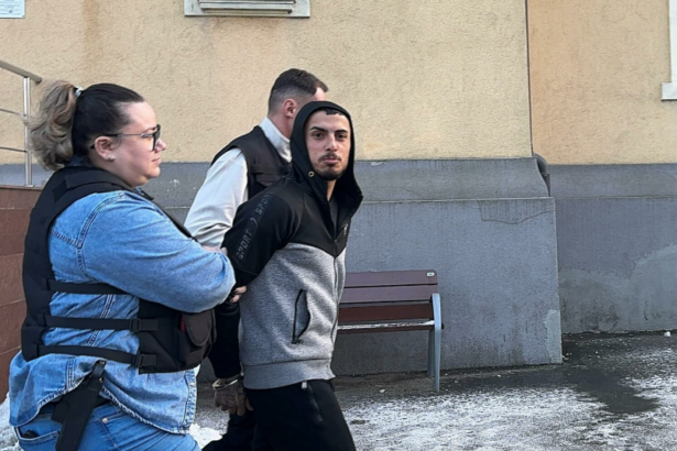 minuta autorul jafului de la sala de jocuri din ovidiu a fost condamnat doar ce isi botezase copilul inainte de a comite infractiunea 68766311054fc